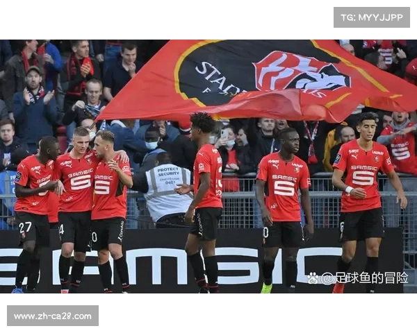 雷恩主场迎战里尔，传统强队对话影响欧战资格走势。